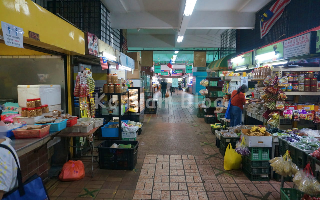 TTDI wet market 通路 廊下