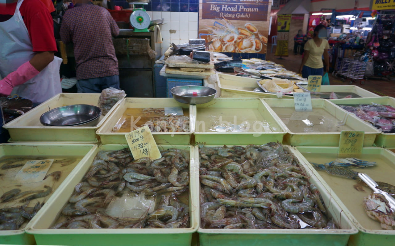 TTDI wet market 魚 海老 エビ
