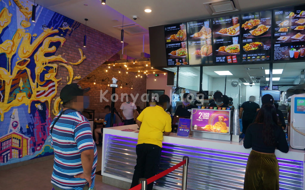 Taco bell cyberjaya malaysia レジ