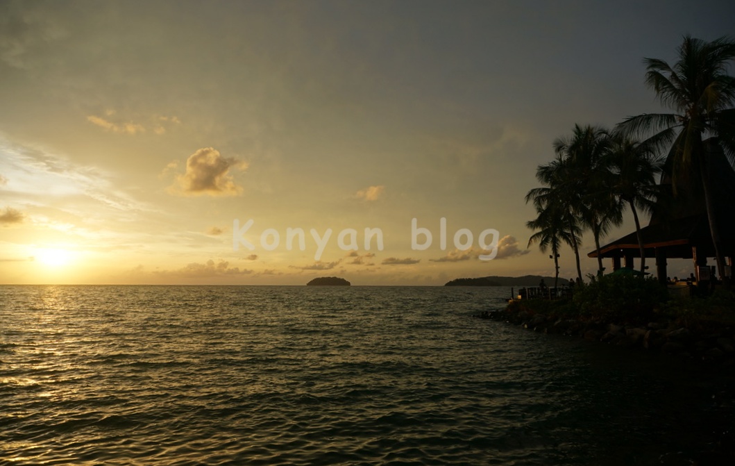 shangri la tanjung aru kota kinabaru 夕暮れ sunset bar