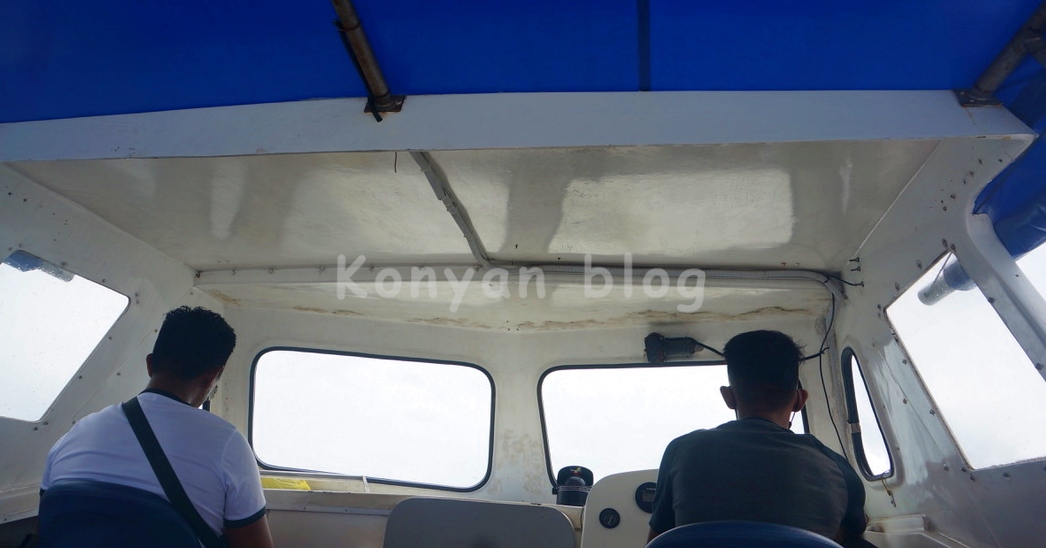 Sipadan Kapalai Dive Resortに向かう船 船員