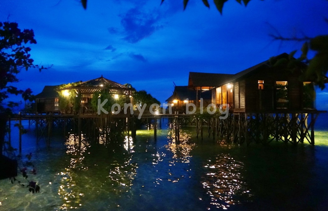 Sipadan Kapalai Dive Resort 夕暮れに輝くvilla