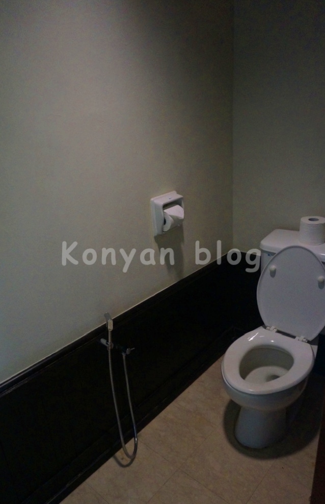 Tanjong Jara Resort 部屋　toilet トイレ　お手洗い