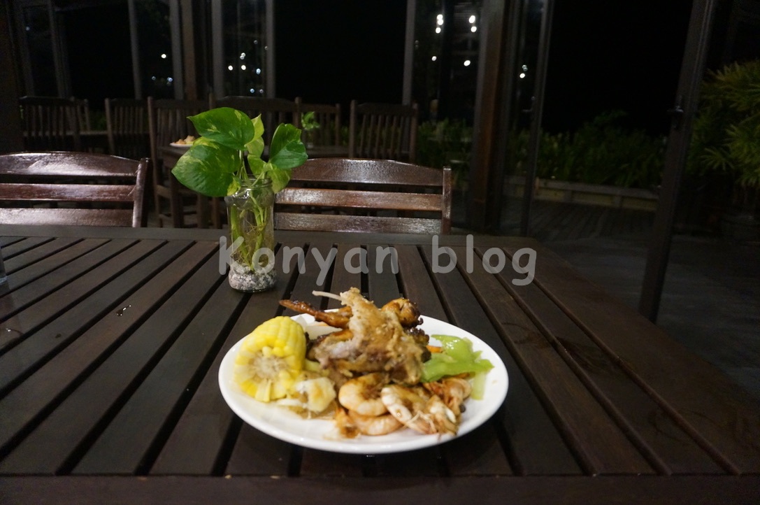 Sipadan Kapalai Dive Resort 夕食 buffet お皿