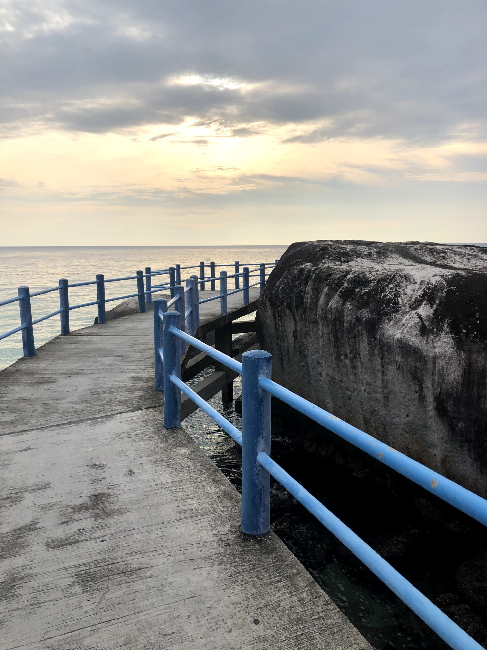 Tioman island 桟橋　夕暮れ