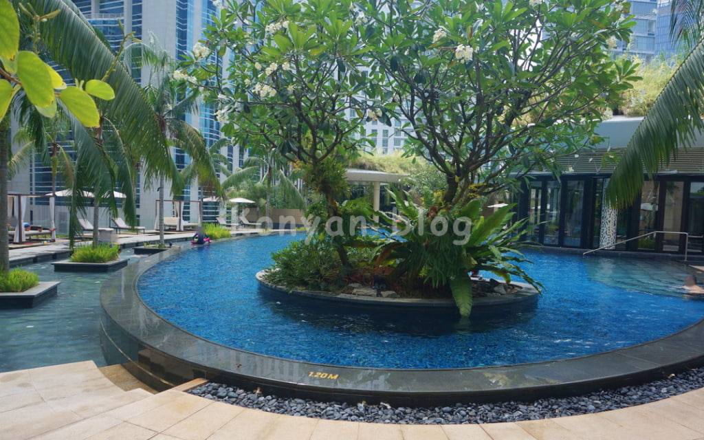 Grand Hyatt Kuala Lumpur pool