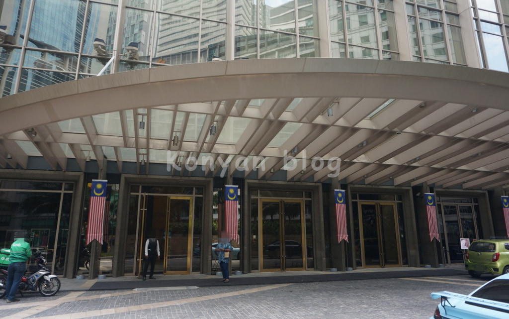 Grand Hyatt Kuala Lumpur entrance 入り口